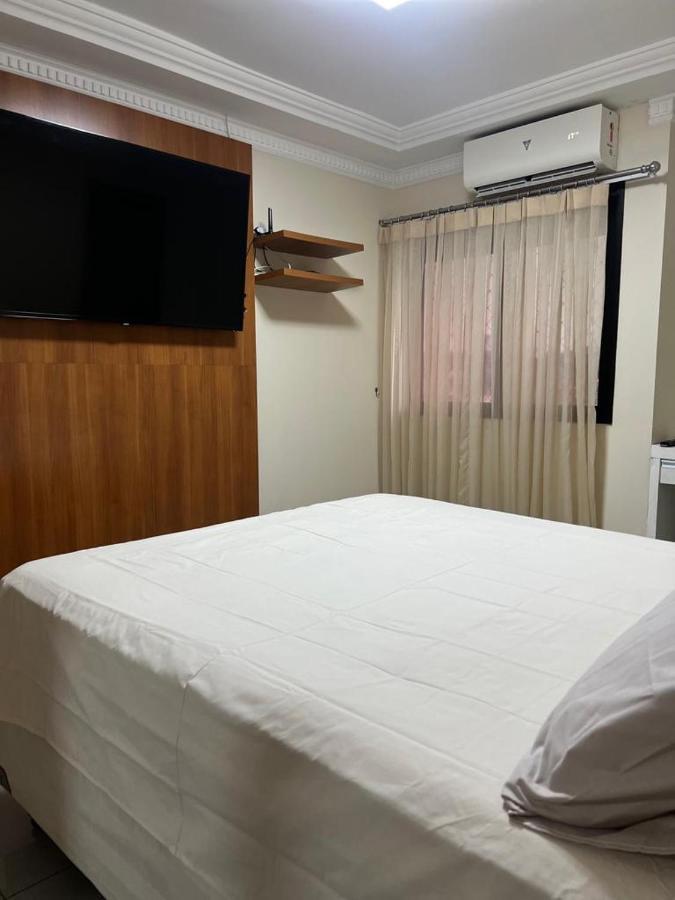 Em Edificio 100% Mobiliado Temporada